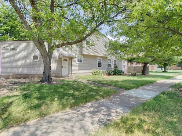 1655 Southbend Dr, Rocky River, OH 44116