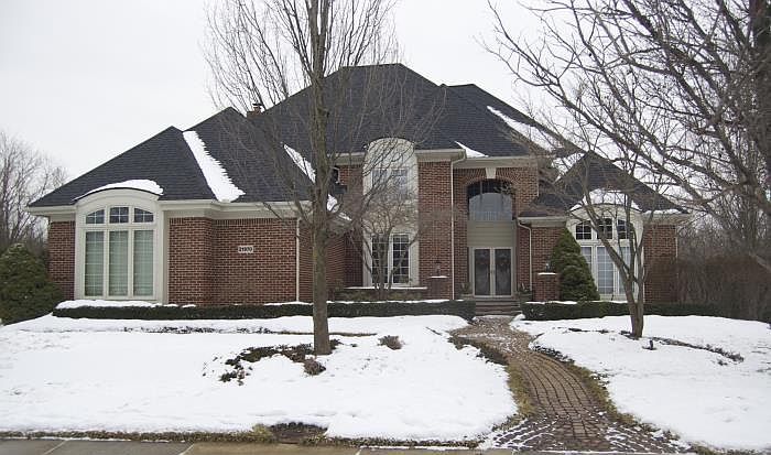 1st image of 21970 York Mills Cir