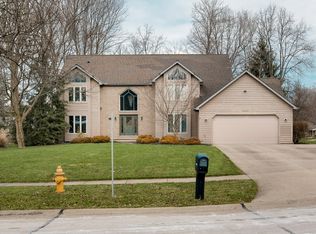 34625 Blue Heron Dr, Solon, OH 44139