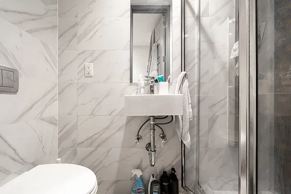 Rented by YHT Management Inc. | media 29