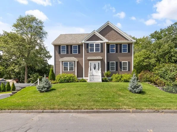 10 Carol Ave, Burlington, MA 01803