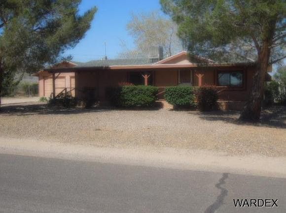 1st image of 985 E John Norman Ln