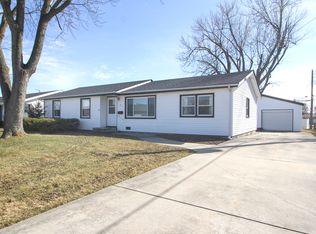 3 Duncan Dr, Bourbonnais, IL