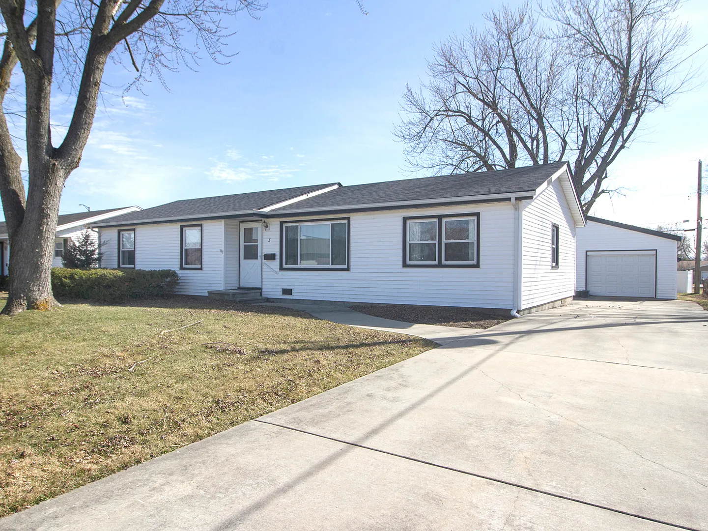3 Duncan Dr photo 1