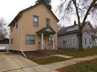 519 Iowa Ave, Aurora, IL 60506