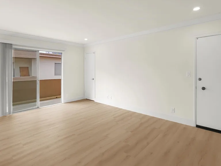 1436-40 Armacost Ave #1440-4 — Photo 5