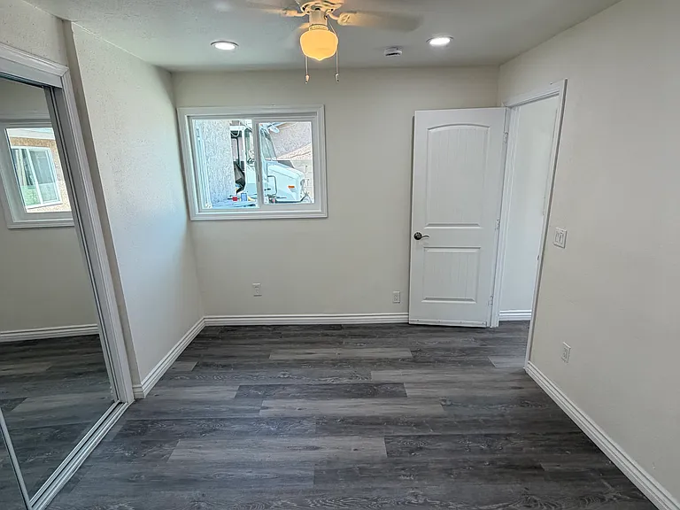 2513 W Occidental St #3 — Photo 7