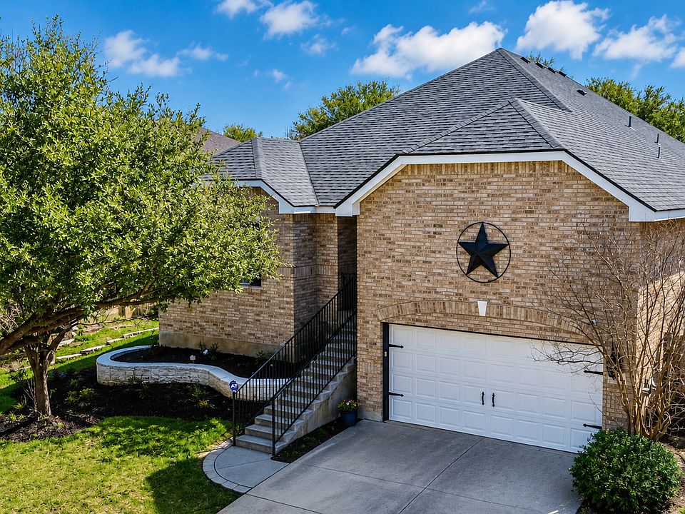 1st image of 621 MAGDALENA LN