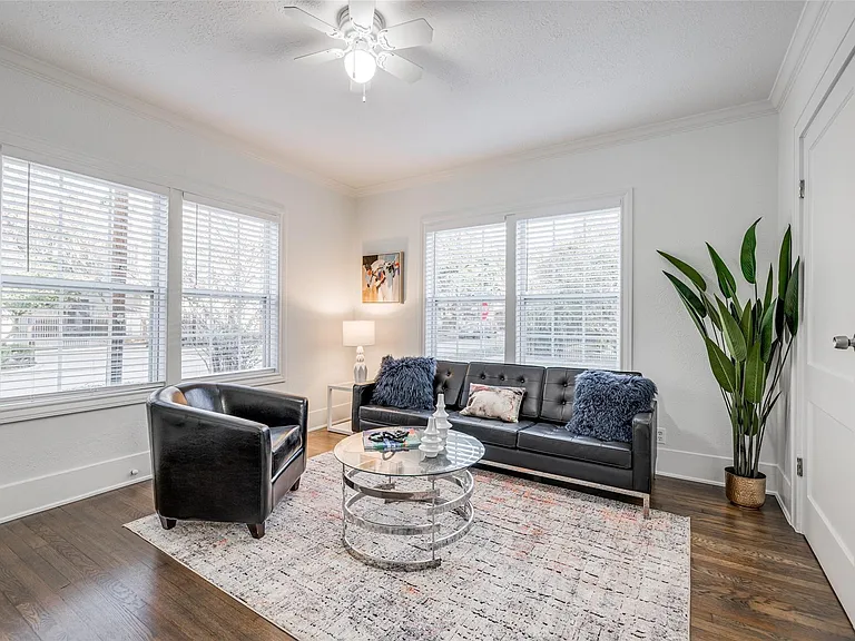601 Bomar St #3 — Photo 8