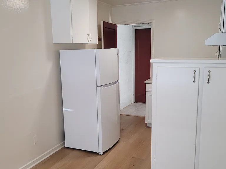 491 Taylor Ave #2 — Photo 15