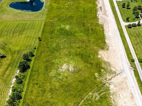 Feighner Rd, Roanoke, IN 46783