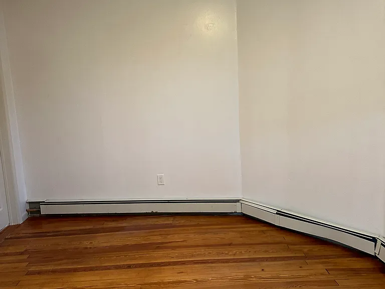 46 Gesler St #2 — Photo 3