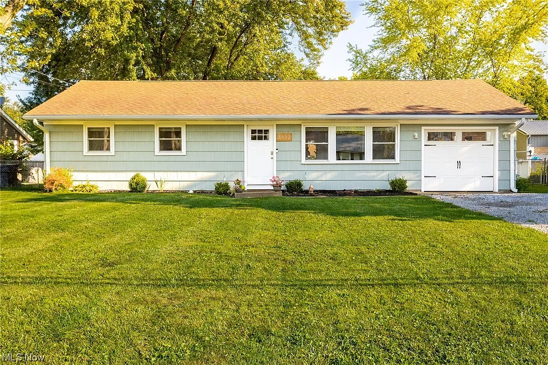 5132 Devon Dr photo 1