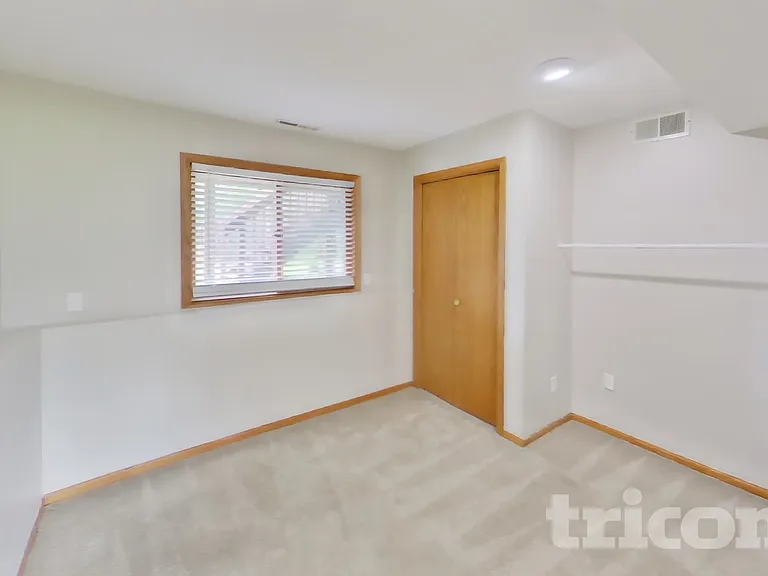 9864 Wake St NE — Photo 19