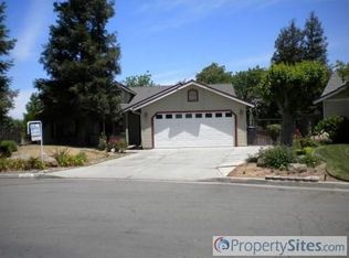 2282 N Mitre Ave, Fresno, CA 93722