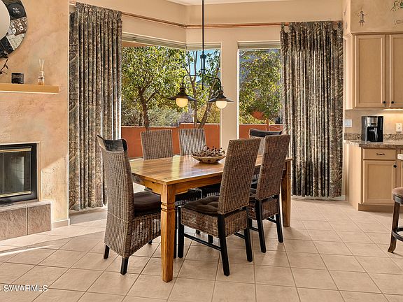 5th image of 5 Heritage Cir