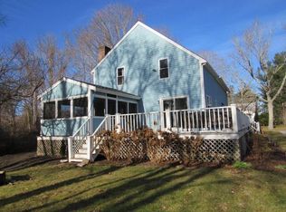 32 Gault Rd, West Wareham, MA 02576