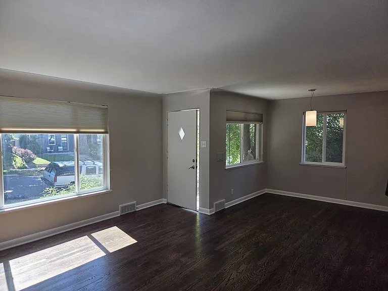 2741 Hazel Ct #2741 — Photo 10