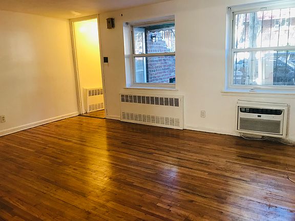 2nd image of 621 E 81st St