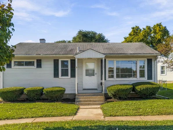 131 Riverside Dr, Montgomery, IL 60538