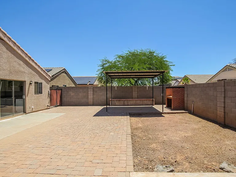 12417 W Larkspur Rd — Photo 15