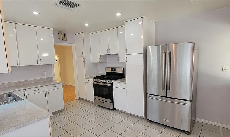 567 South St — Photo 7