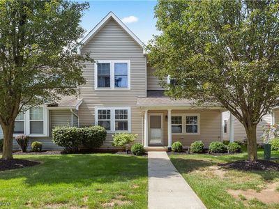 4989 Greenflower St, North Olmsted, OH, 44070