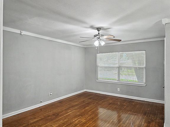 5th image of 1223 Shawnee St