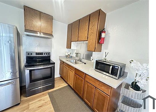 5th image of 3421 68th Ave APT 8