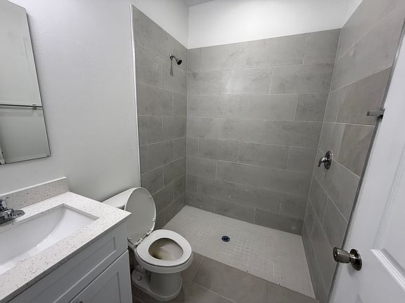 3rd image of 4103 E 13th St