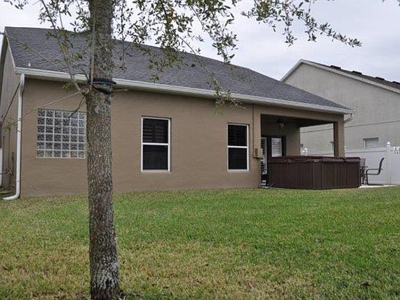 3rd image of 13303 Phoenix Dr