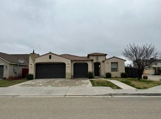 1216 Marc Ave, Fowler, CA 93625