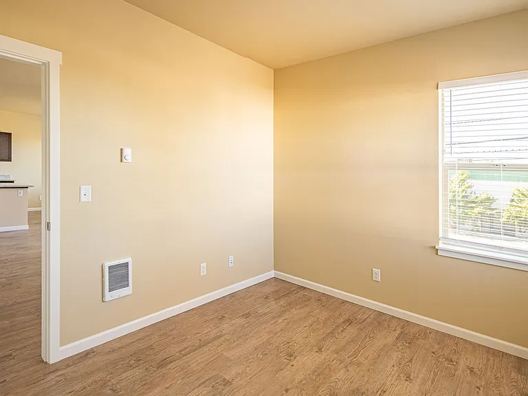 Willow Tree Place — Photo 46