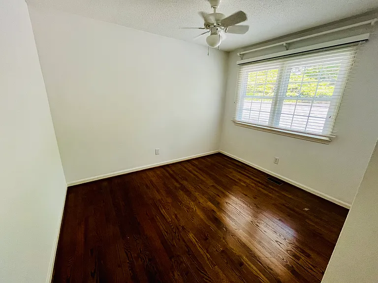 1316 Wagram Ct — Photo 18