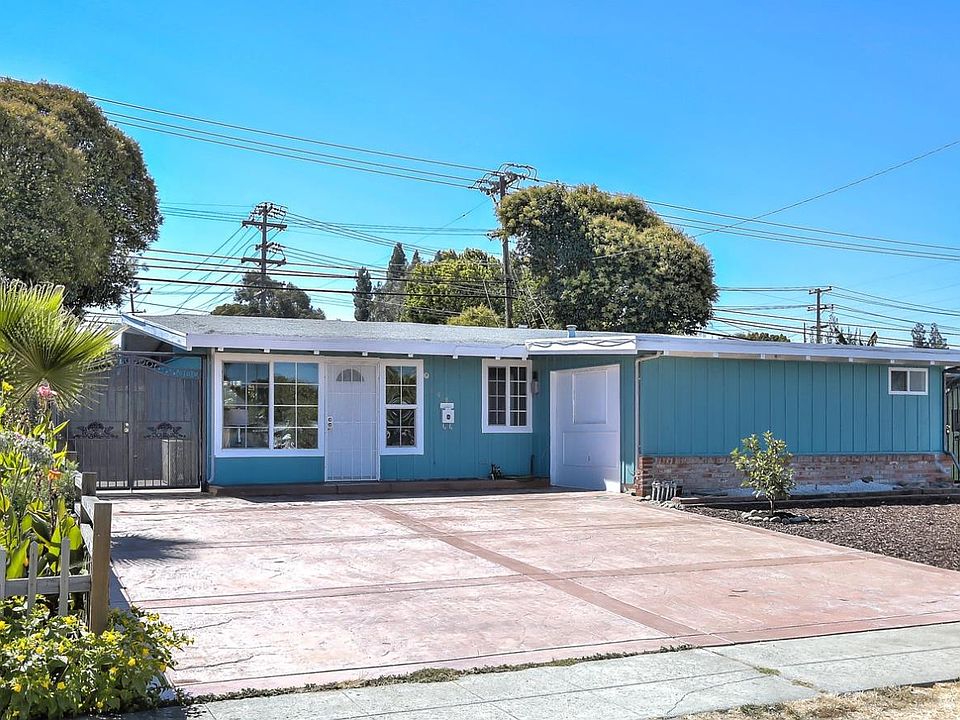 1st image of 648 Greenlake Dr