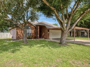304 Lydia Ln, Thrall, TX 76578