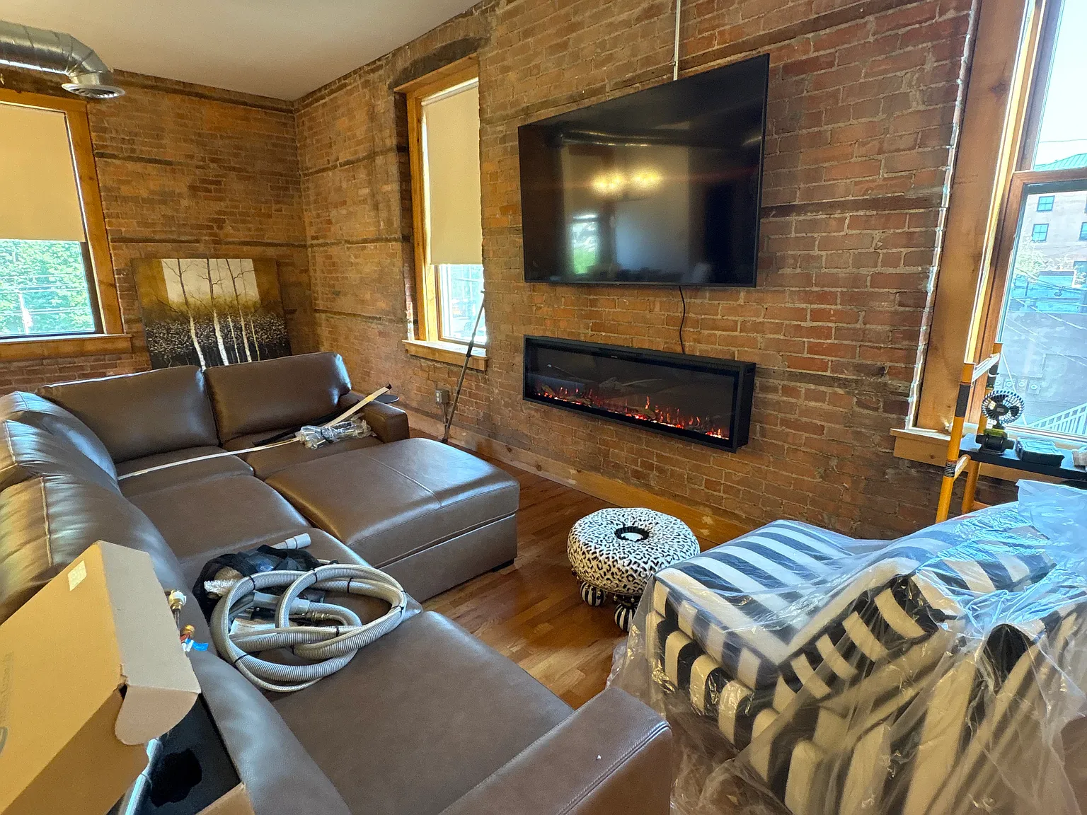1 bed, 1000 sqft, $3,200 — Photo 3