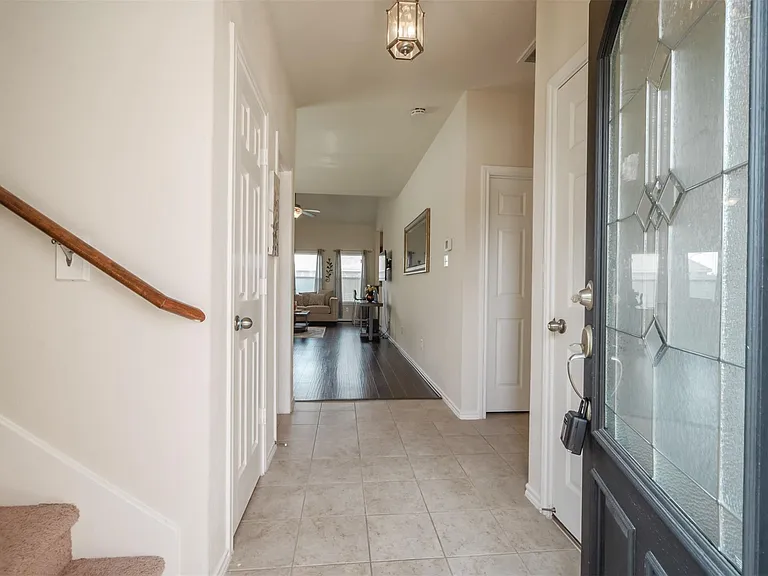 8730 Sunny Gallop Dr — Photo 5