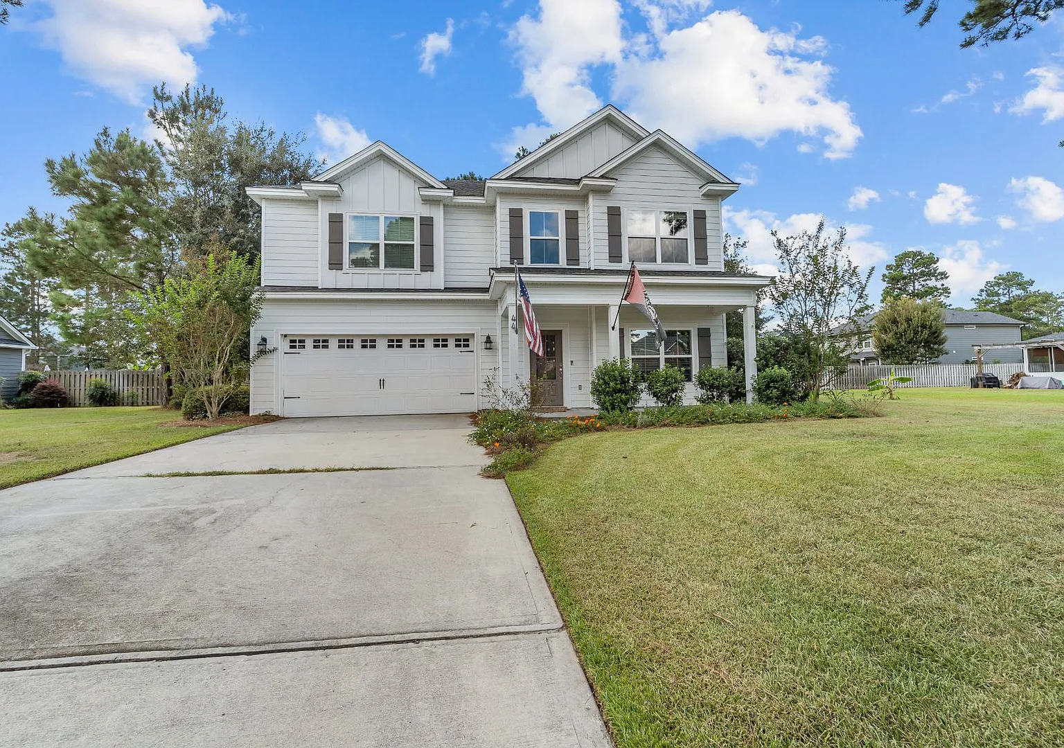 Woodland Trail Retreat 4BR Home with Private Wooded Backdrop — Photo 4