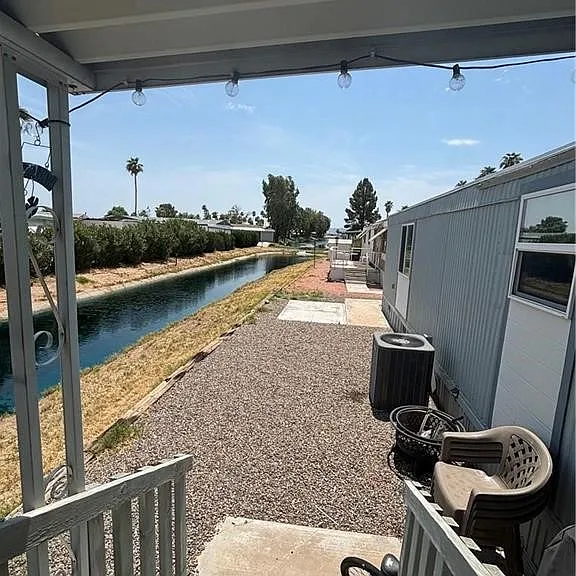 670 Channel Way — Photo 15