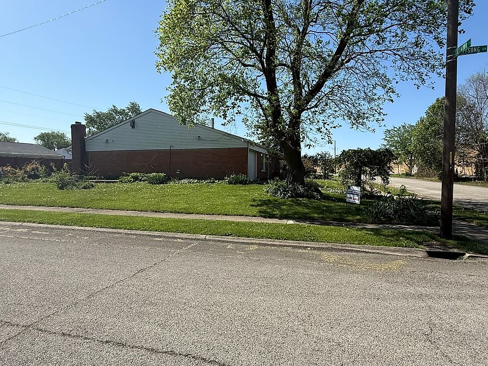 1st image of 2403 N Eastwood Dr