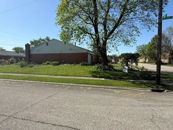 2403 N Eastwood Dr, Indianapolis, IN 46219