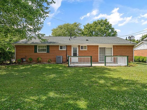 2nd image of 880 Kathryn Dr