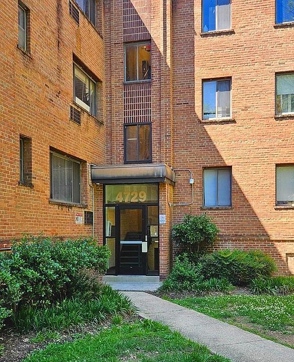 1st image of 4729 1st St SW APT 101