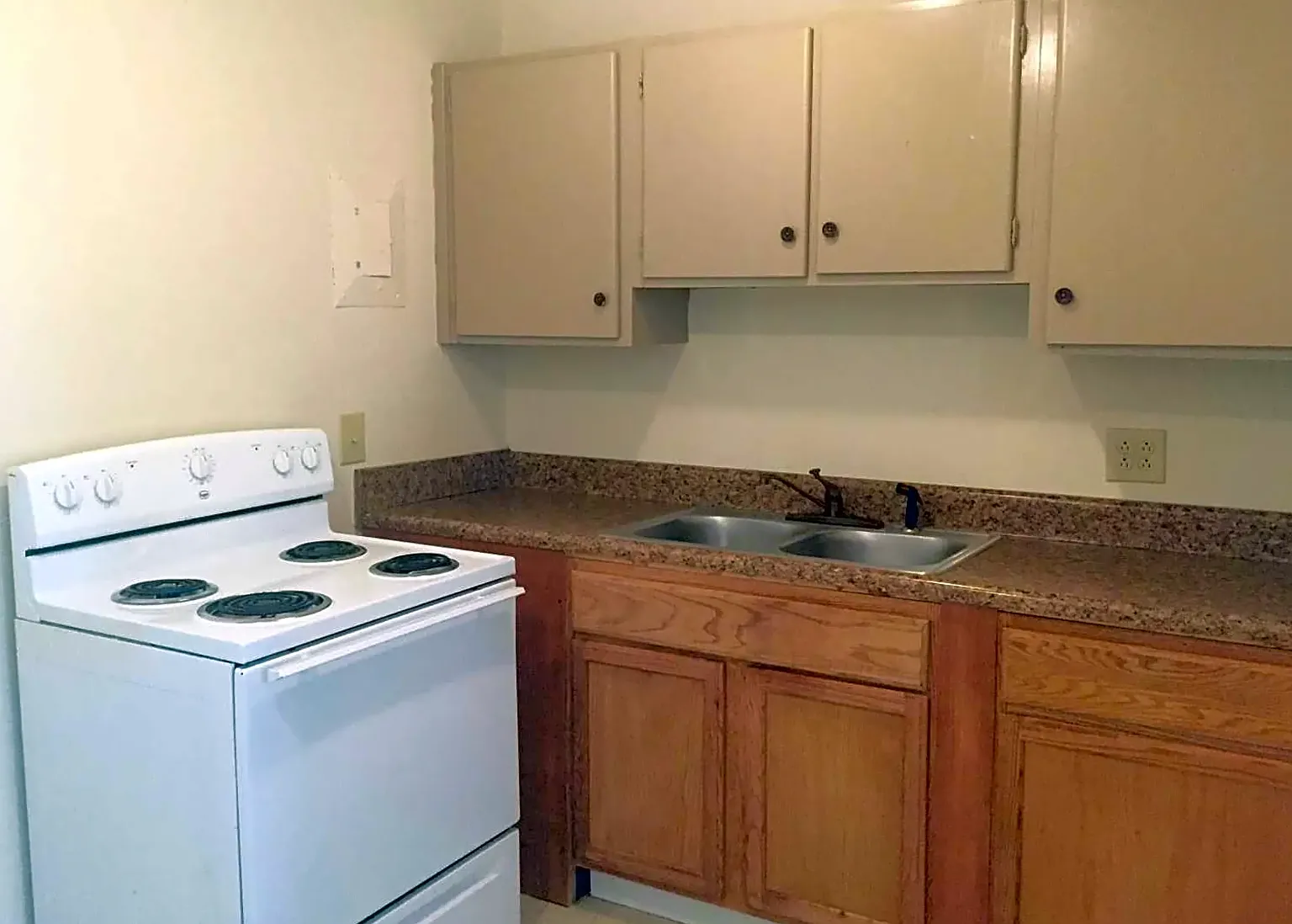 1 bed, 690 sqft, $800 — Photo 2