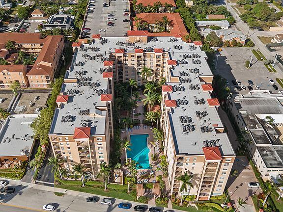 3rd image of 1801 N Flagler Drive #103