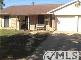 205 Skylark Dr, Mesquite, TX