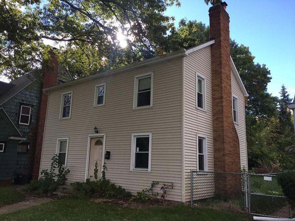 1st image of 1726 W Ewing Ave