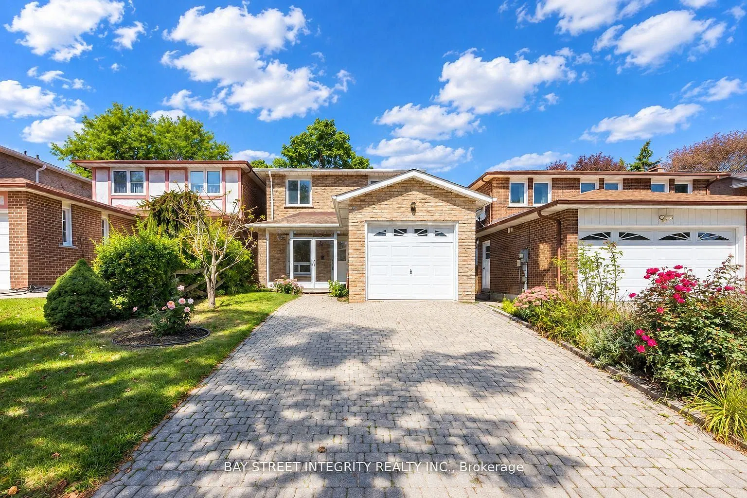 5 bed, $4,000 — Photo 1