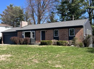 5058 Hillwood Ct SE, Kentwood, MI 49508